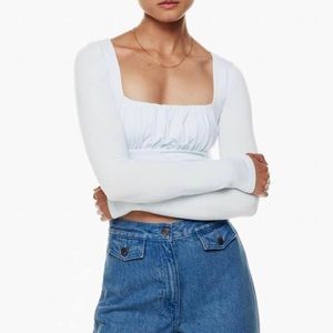 Aritzia WilfredFree Orbit Longsleeve Top in Teal in Small. No faults